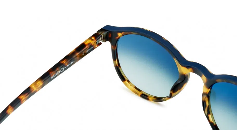 Etnia Barcelona AVINYO 3 SUN Sunglasses - view 24